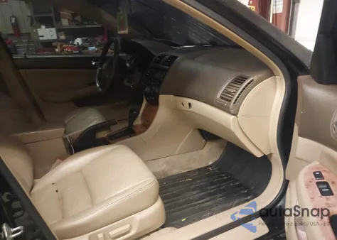 2005 Honda Accord 3.0 Ex из США, поврежденный, VIN 1HGCM66585A073241